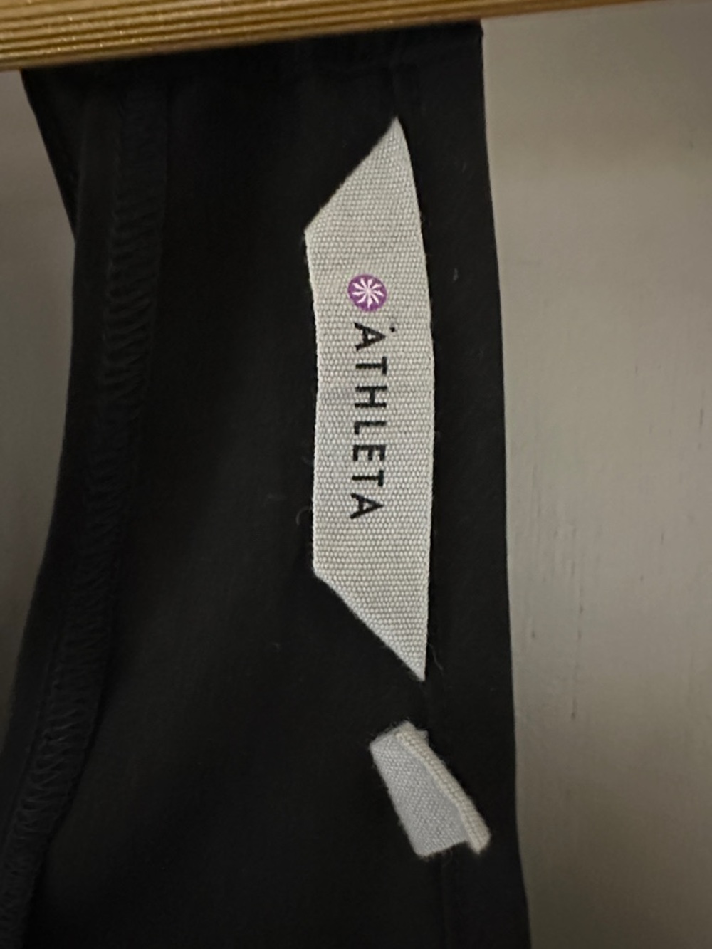 Athleta Black Eyelet Lace Halter Tank Top Women’s Spaghetti Strap Tie Back - Picture 2 of 7